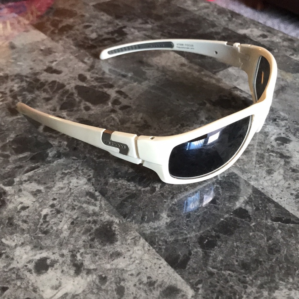 Sundog White Sunglasses